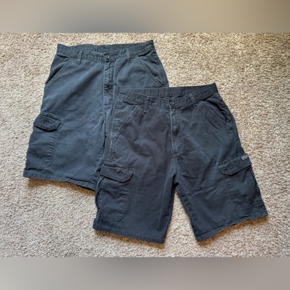 Wrangler Cargo shorts bundle